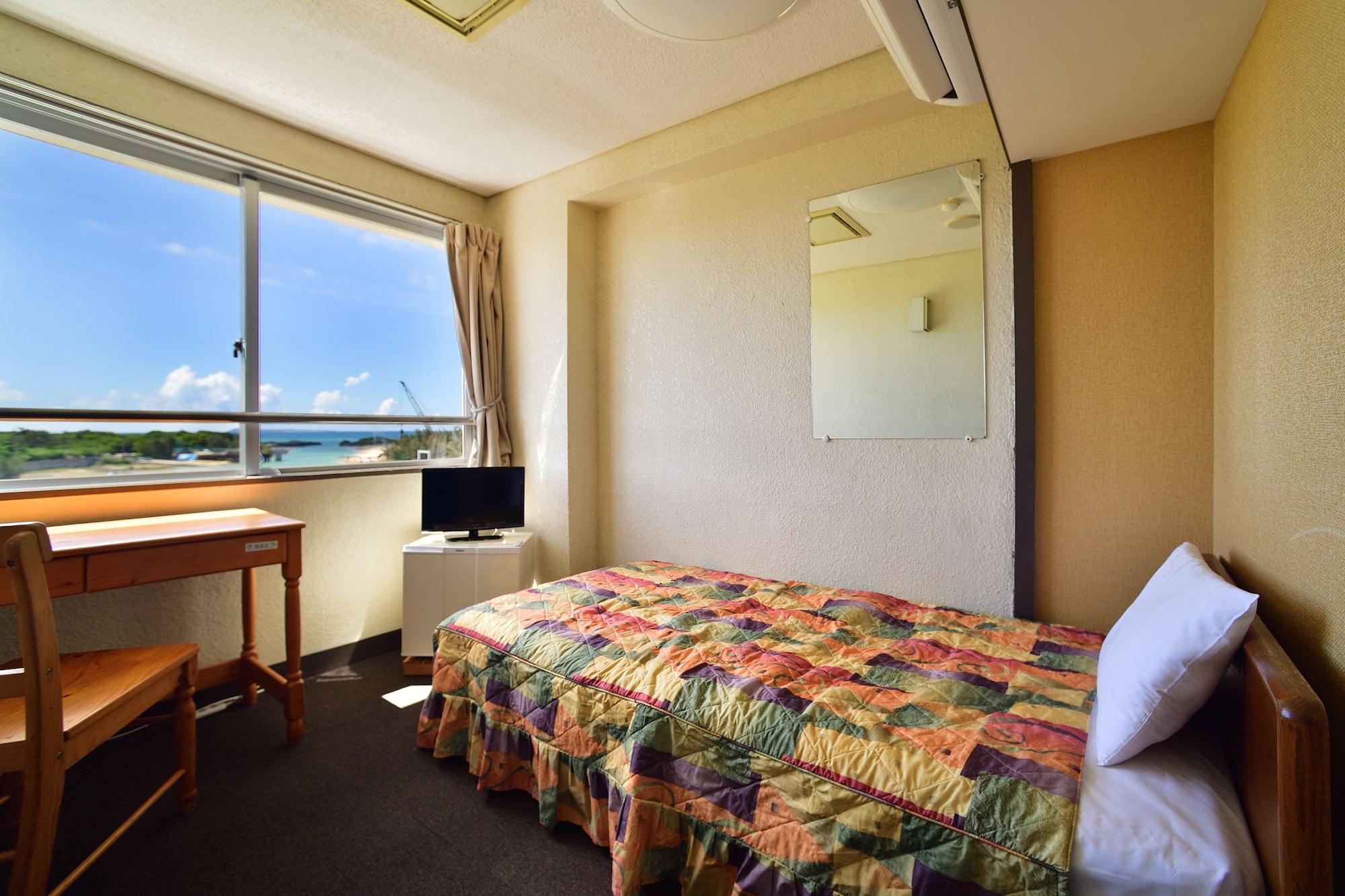 Hotel South Island Miyakojima  Экстерьер фото