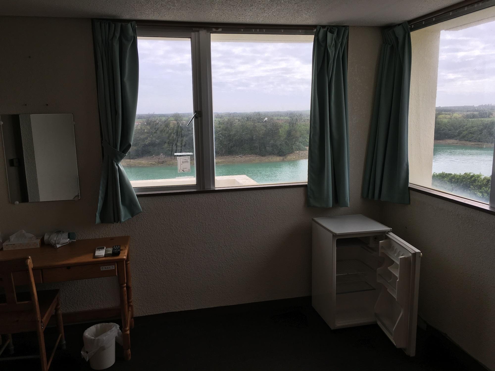 Hotel South Island Miyakojima  Экстерьер фото