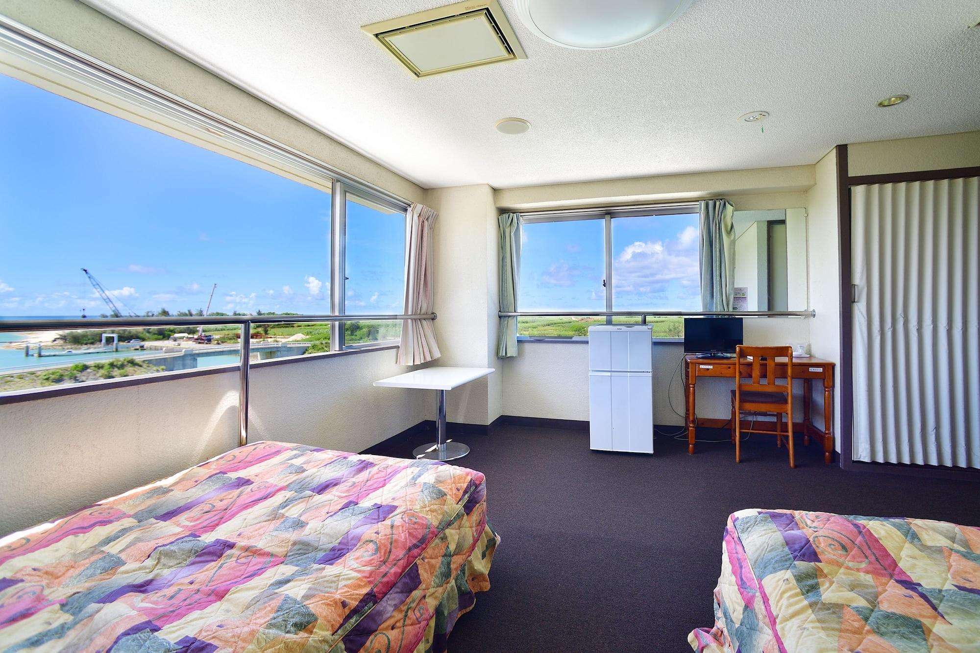 Hotel South Island Miyakojima  Экстерьер фото
