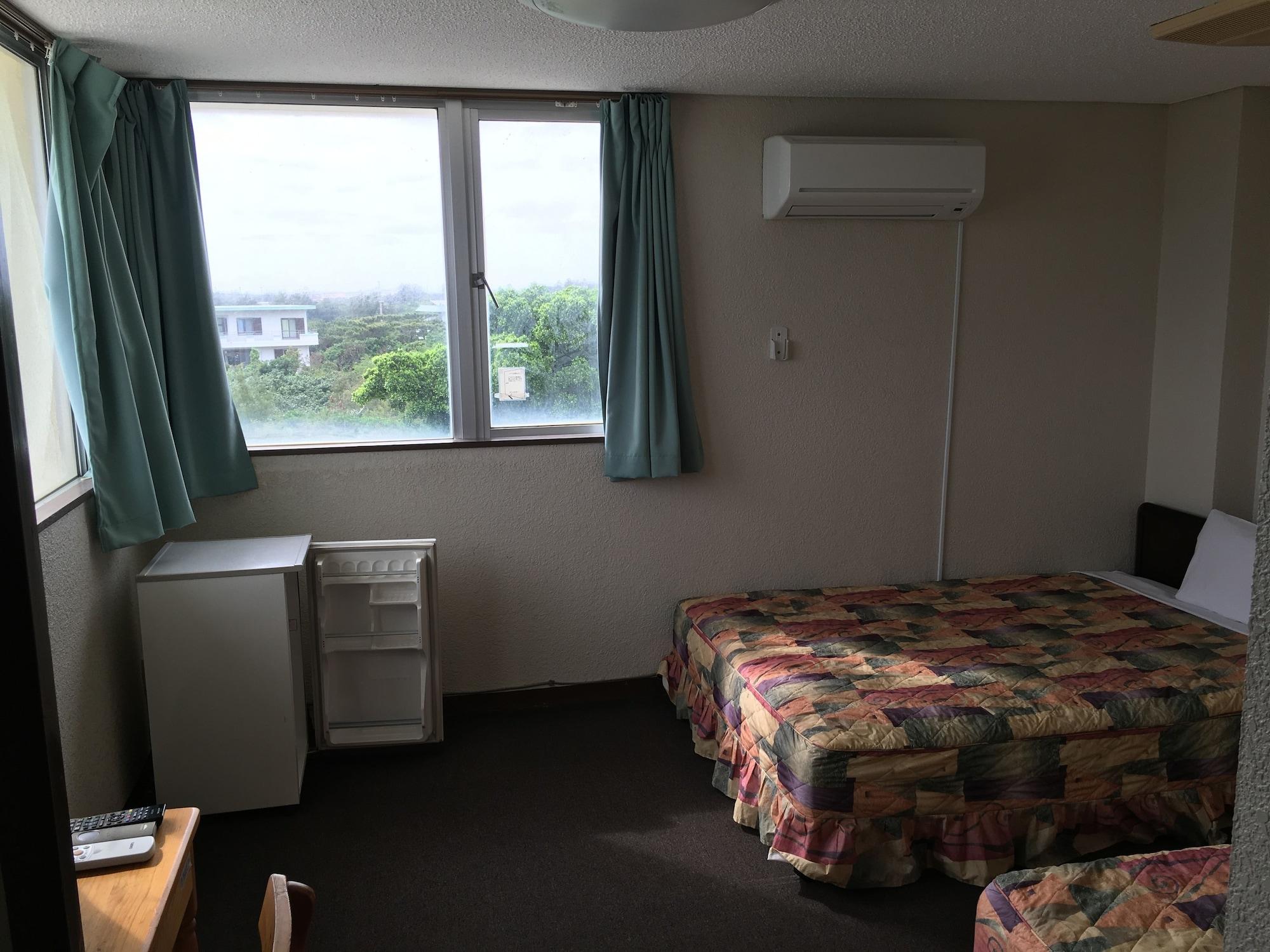 Hotel South Island Miyakojima  Экстерьер фото
