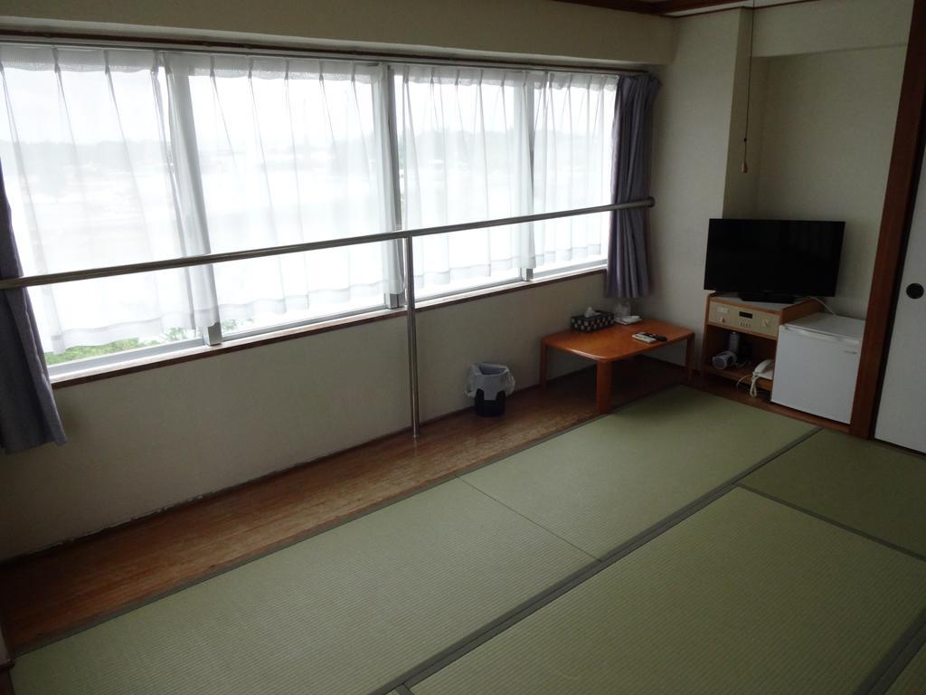 Hotel South Island Miyakojima  Экстерьер фото