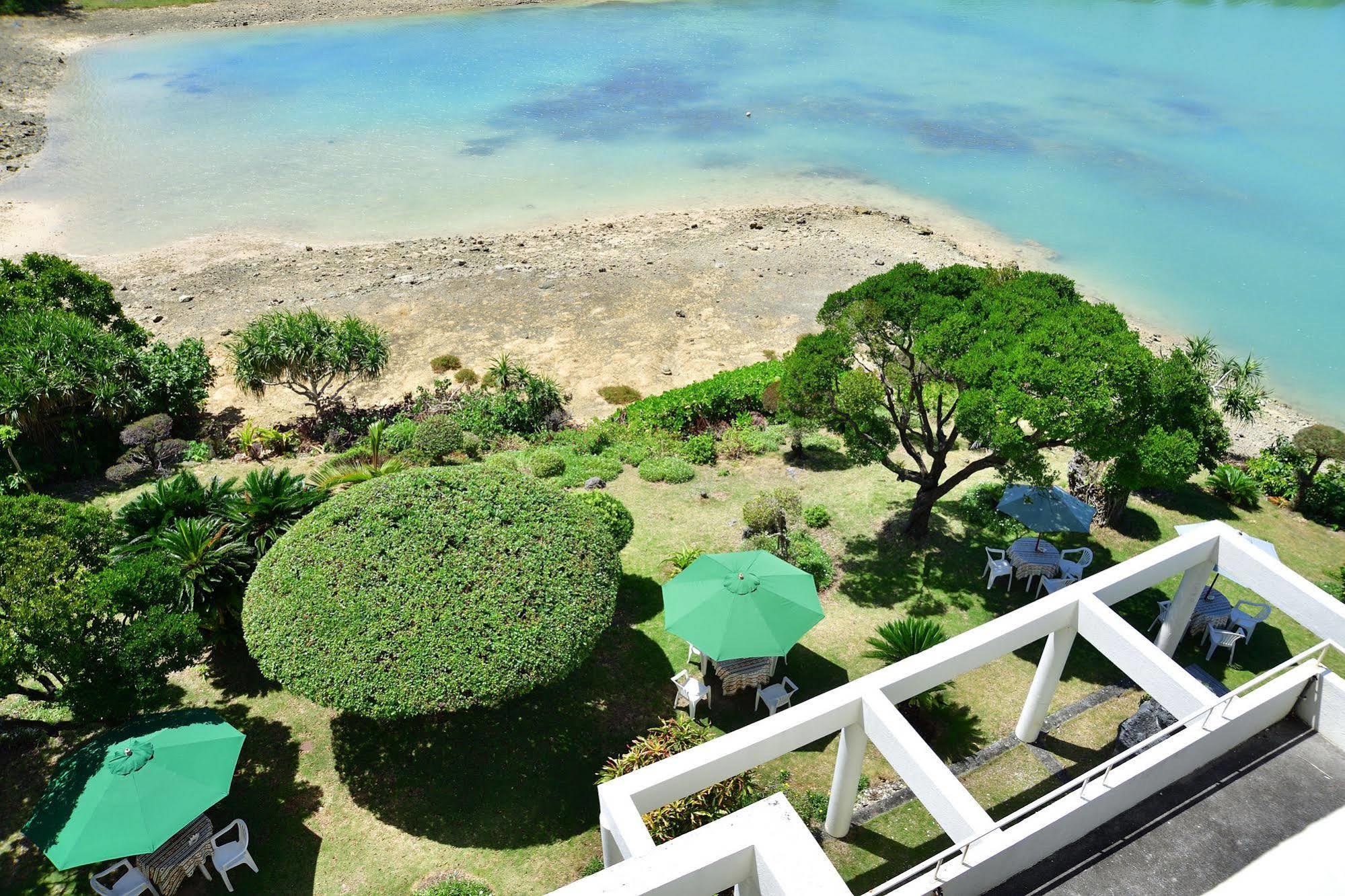 Hotel South Island Miyakojima  Экстерьер фото